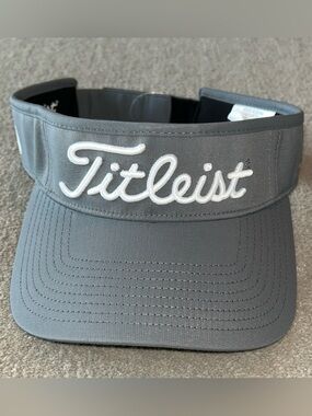 NWT Foot Joy/Titleist Pro VI Gray Visor